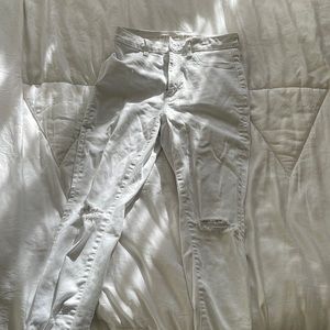 White American Eagle Super Stretch Skinny Jeans, Size 8 SHORT